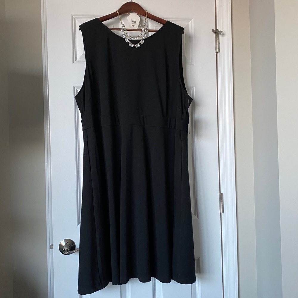 Black dress. SIZE 4x